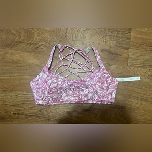 LuluLemon Sports bra never worn before!